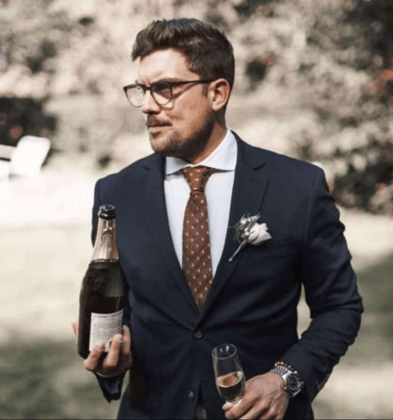 floris 768x821 1.png